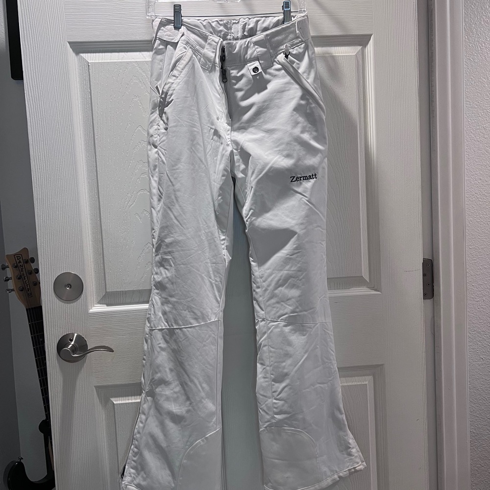 White snowpants